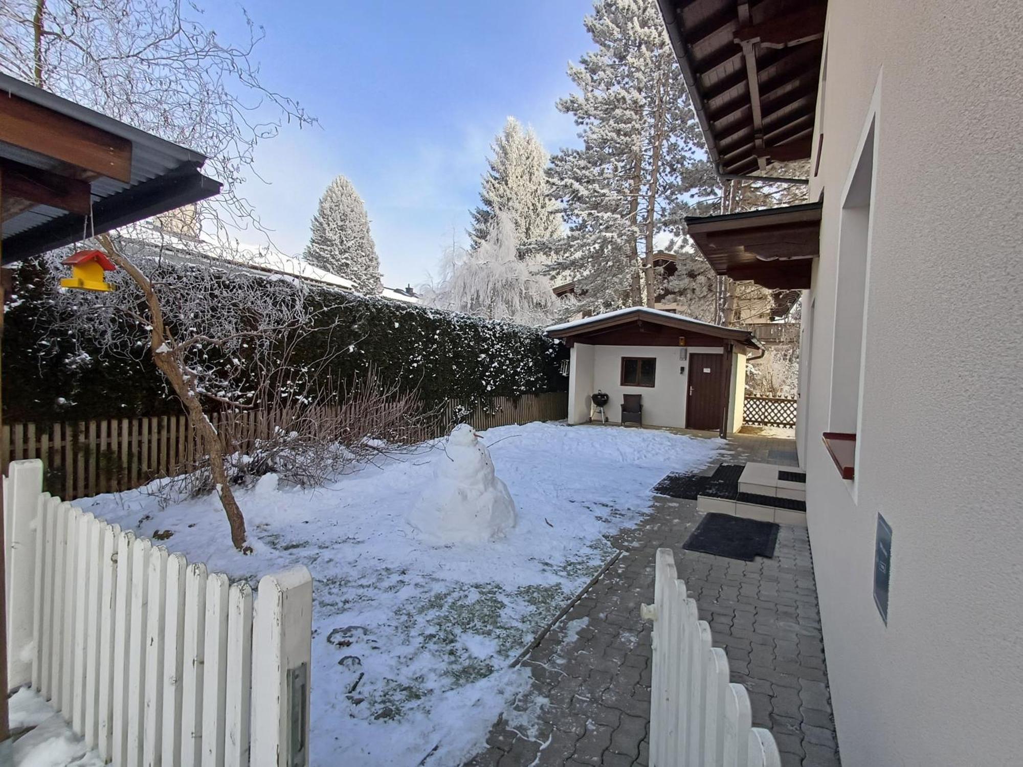 The Steinbock Lodge With Garden And Bbq Zell am See Luaran gambar